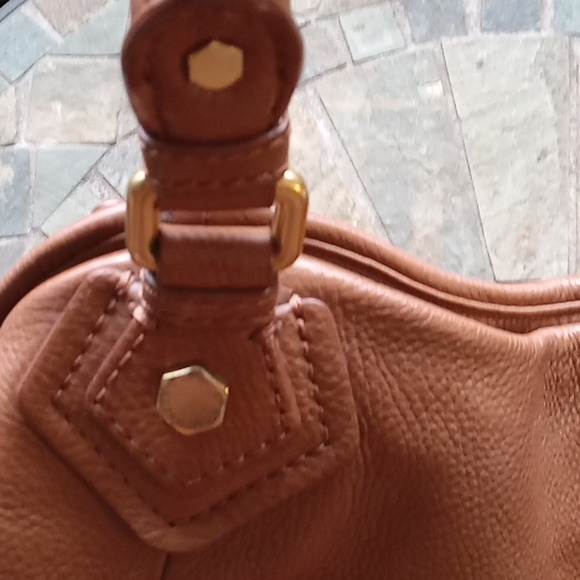 HUGE SALE IN MY CLOSET. MARC BY MARC JACOBS BAG - Picture 8 of 12